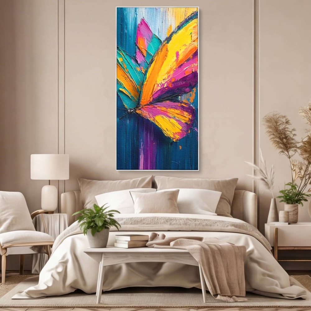 Tablou canvas cu pictura canvas cu fluture colorat, in rama de aluminiu argintiu, pe perete intr-un dormitor